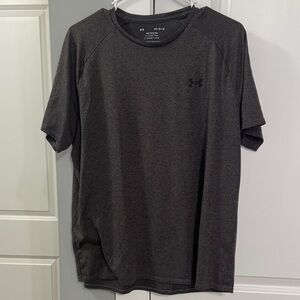 Under Armour Men's Dark Gray Short Sleeve Tee